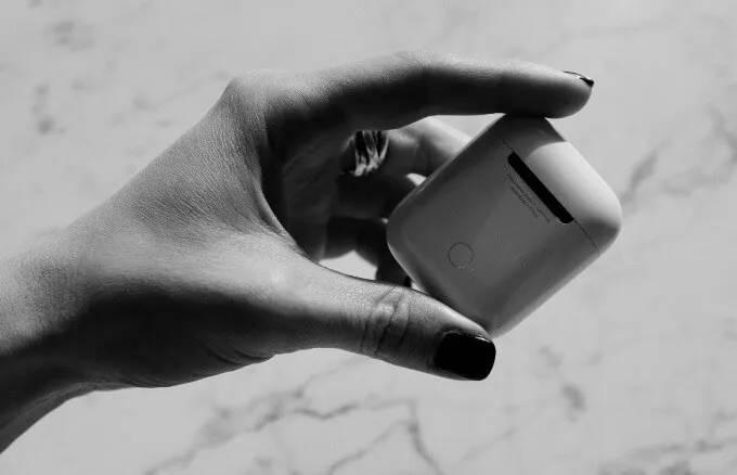 10-how-to-connect-airpods-to-a-chromebook-disconnect-pair-button.jpg.webp_