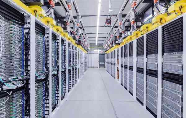 1678742454_microsoft-ai-supercomputer_story