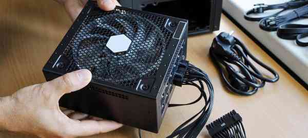 3-power-supply-unit-out-of-desktop-featured 3-power-supply-unit-out-of-desktop-featured