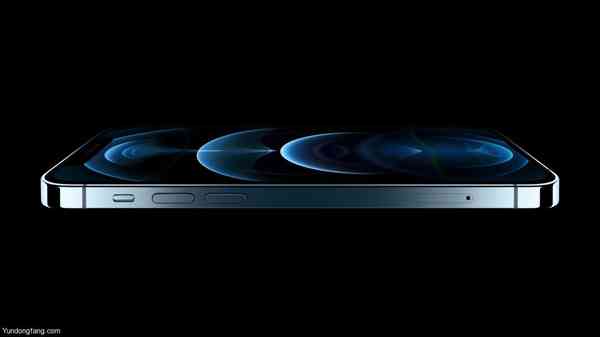 38216-72469-Apple_iphone12pro-pacific-blue_10132020_Full-Bleed-Imagejpglarge_2x-xl 38216-72469-Apple_iphone12pro-pacific-blue_10132020_Full-Bleed-Imagejpglarge_2x-xl