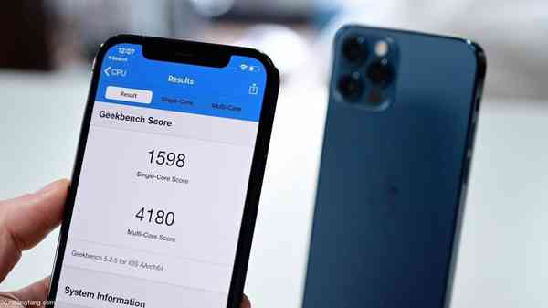 38447-73084-iPhone-12-Pro-Geekbench-Scores-xl 38447-73084-iPhone-12-Pro-Geekbench-Scores-xl
