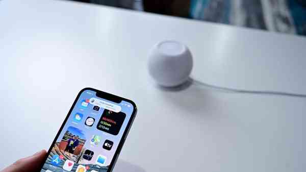 HomePod mini通过14.3软件更新增加了对18W电源适配器的支持