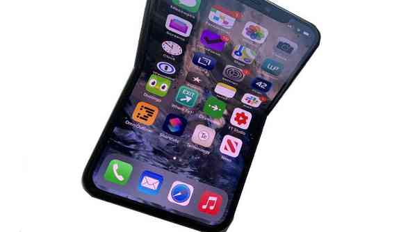 40370-77750-38005-71923-000-lead-Foldable-iPhone-xl-xl