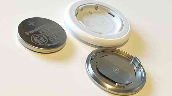 41771-81010-000-lead-Replace-AirTag-battery-xl