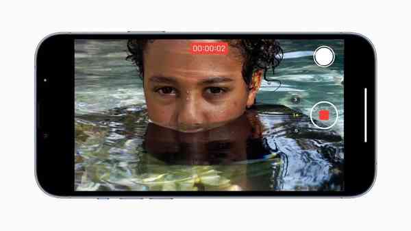 44355-86241-iphone-13-pro-4-xl