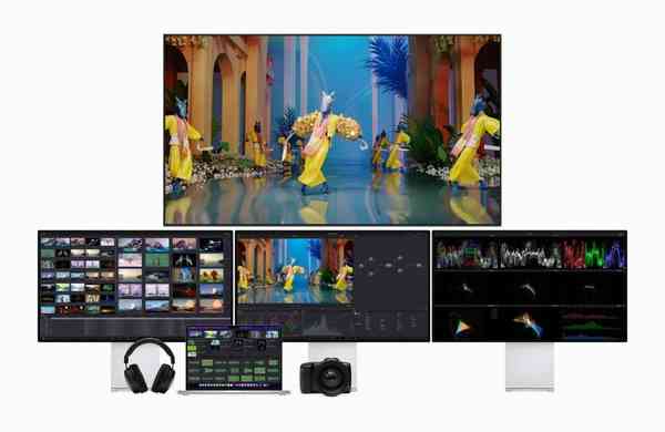44966-87728-16-inch-macbook-pro-comparison-1-xl-1