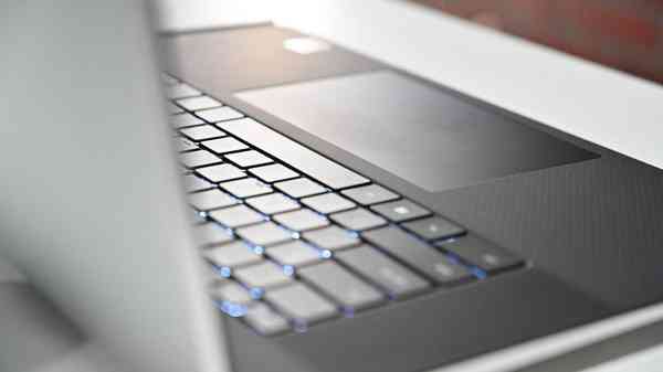45242-89519-Dell-XPS-17-Trackpad-xl