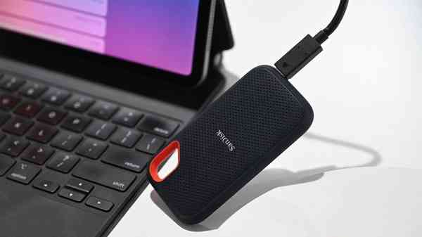 48531-94958-47460-93120-sandisk-extreme-portable-ssd-xl-xl