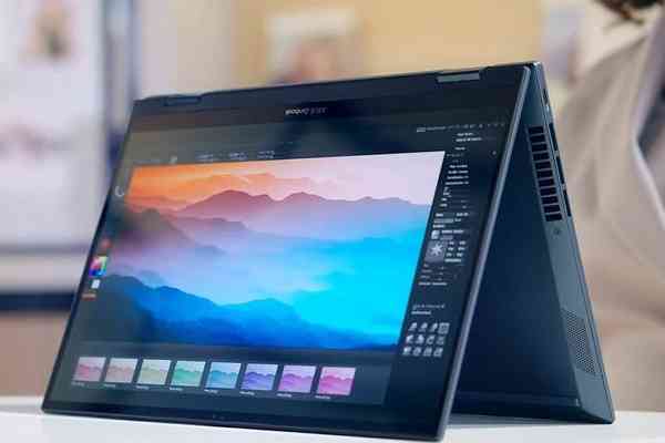 ASUS-Zenbook-S-13-Flip-1024x683-1
