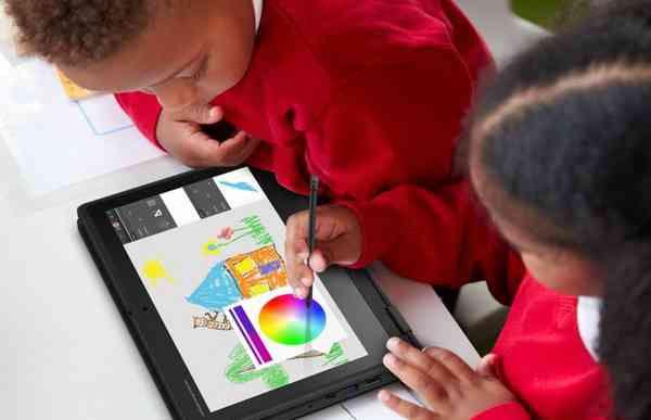 Acer-travelmate-Windows-11-SE-laptop-1200x775-1