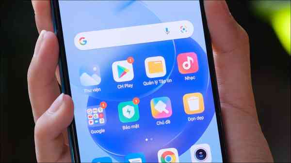 Android-phone-up-close