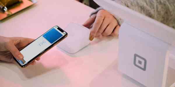 Apple-Pay-antitrust-pressure-grows