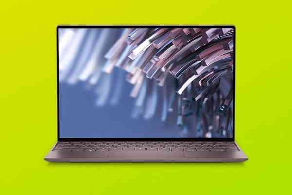 Dell-XPS-13-2022-over-a-yellow-and-green-gradient-1024x683-1