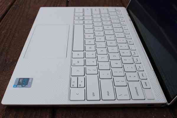 Dell-XPS-13-9310-7-1024x683-1