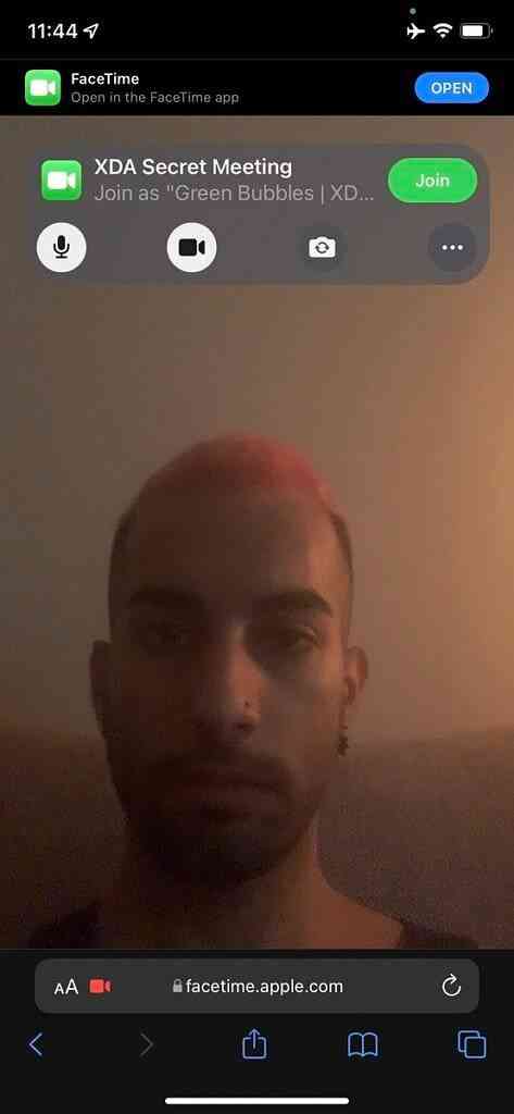 FaceTime-06-473x1024-1