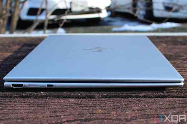 HP-Elite-Dragonfly-G3-12-1024x683-3 HP-Elite-Dragonfly-G3-12-1024x683-3