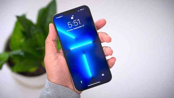 How-to-force-restart-iPhone-13-Hero-2