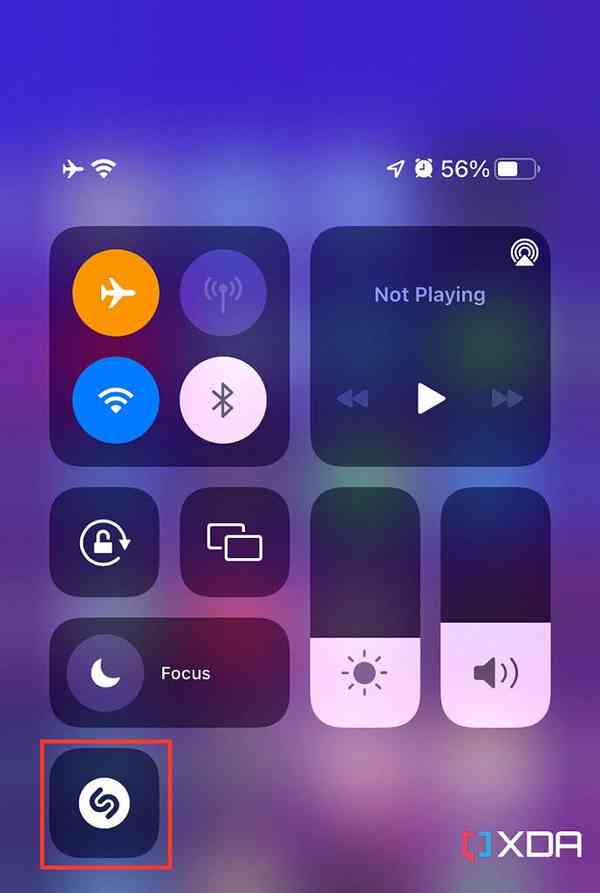 How-to-identify-music-without-installing-any-apps-on-your-iPhone-3-688x1024-1
