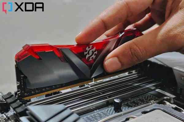 How-to-install-RAM