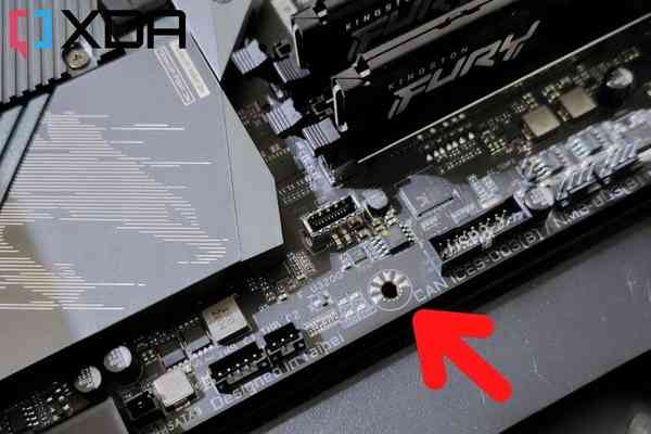 How-to-install-a-motherboard-1-1024x683-1 How-to-install-a-motherboard-1-1024x683-1