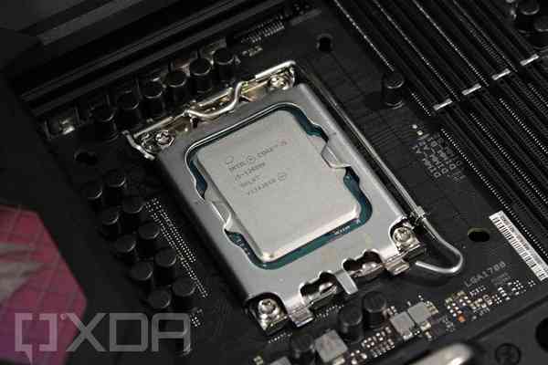 Intel-Core-i5-12600K-5