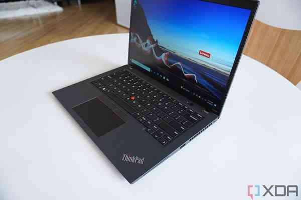 Lenovo-ThinkPad-T14s-Gen-3-3-1024x683-1