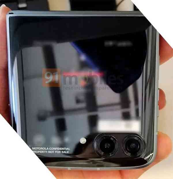 Motorola-Razr-3-090522