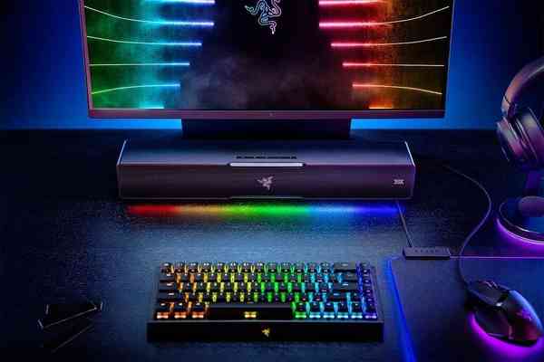 Razer-leviathan-V2-setup-1024x683-1