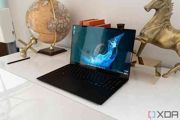 Samsung-Galaxy-Book-2-Pro-14-1024x683-1