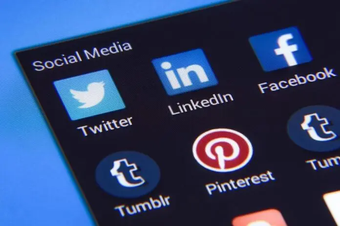 Social-Media-Apps-Pixabay-696x464.jpg.webp