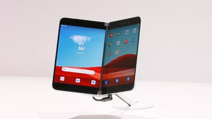 Surface-Duo-phone-696x392-1