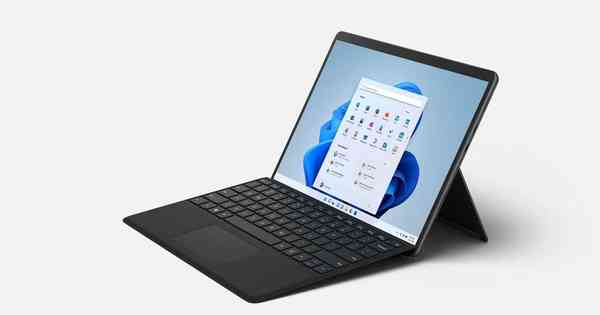 Surface-Pro-8-hinge