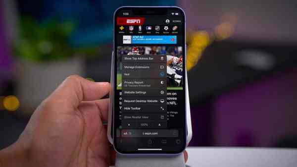 Top-Hidden-iOS-15-Features-Safari-Extensions-Noir