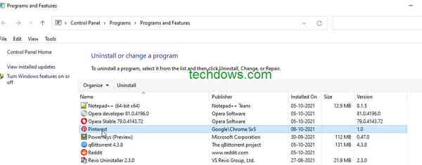 Windows-Control-Panel-Programs-and-features-listing-Pinterest-installed-in-Chrome-Canary