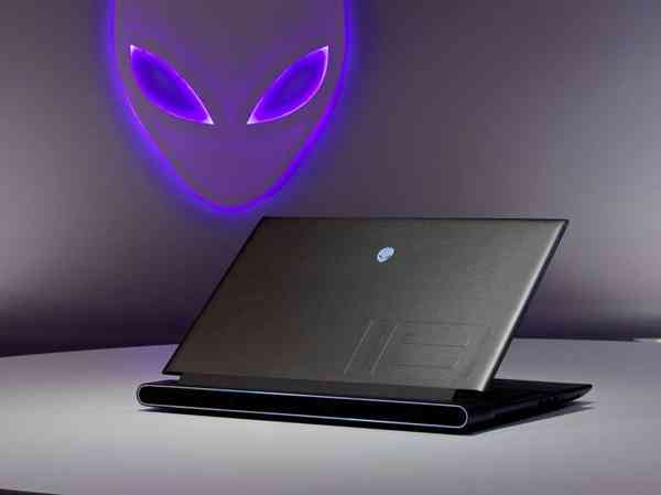 alienware_m18-1024x767-1