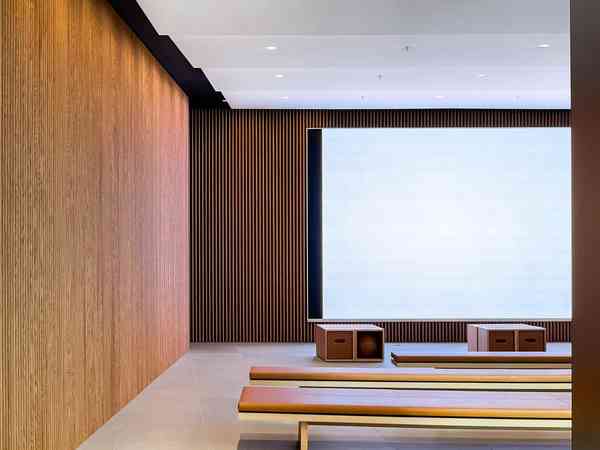 apple_soho_forum