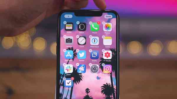 iOS-14-Home-Screen-tips-and-tricks-how-to-exit-jiggle-mode