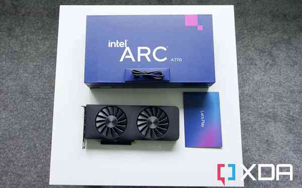 intel-arc-a770-unbox-1-1024x640-1