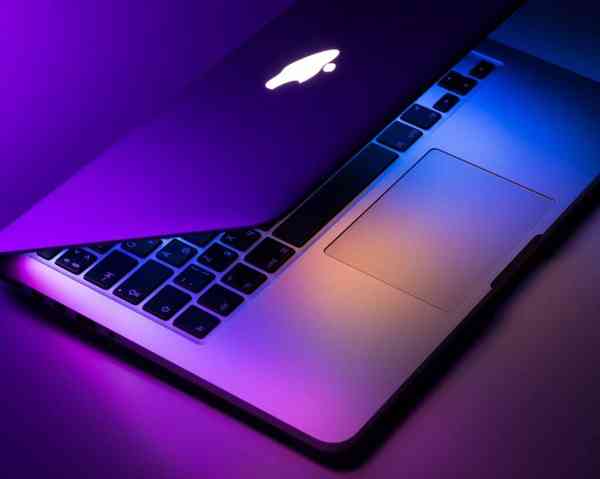 macbookair-logo-1024x818-1