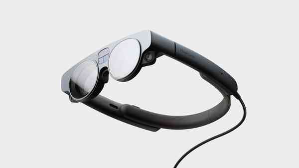 magic-leap-2-scaled-1 magic-leap-2-scaled-1