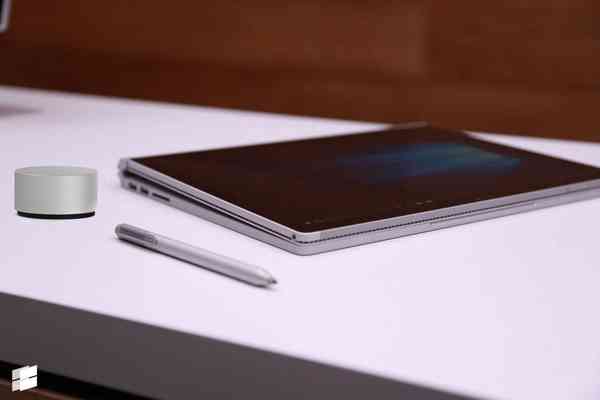 surface-surface-dial-1200x800-1 surface-surface-dial-1200x800-1