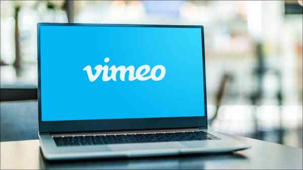 vimeo-logo-laptop