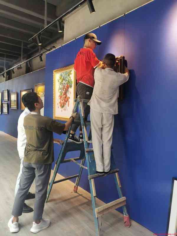 “黎画创服”项目团队助力江西省文化巡礼展活动