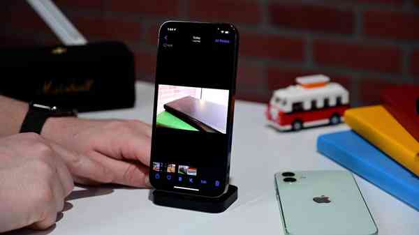 38519-73258-HDR-VIdeo-xl