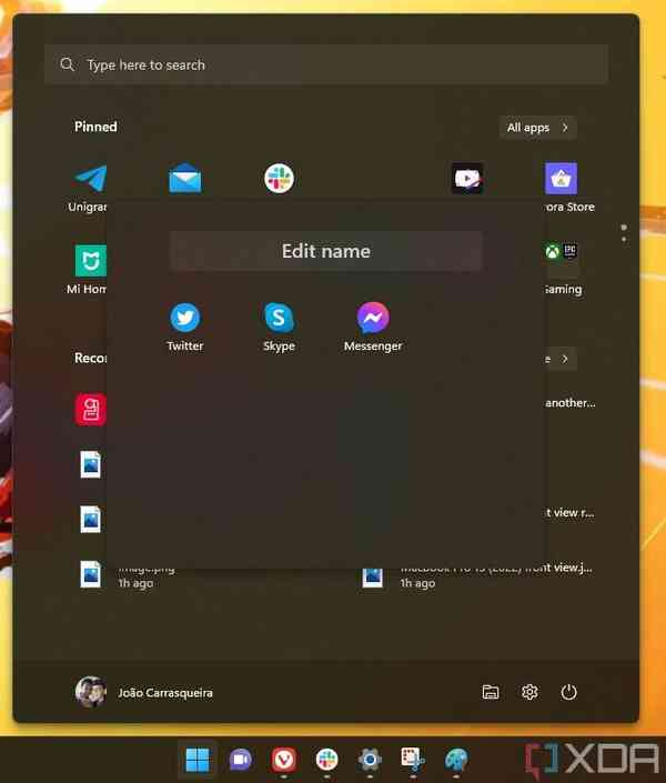 A-Start-menu-folder-expanded-with-a-text-field-at-the-top-allowing-you-to-edit-its-name-1