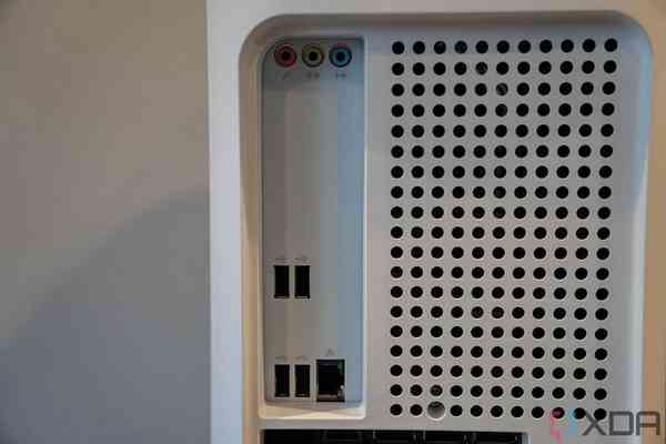 Acer-ConceptD-500-4-1024x683-1