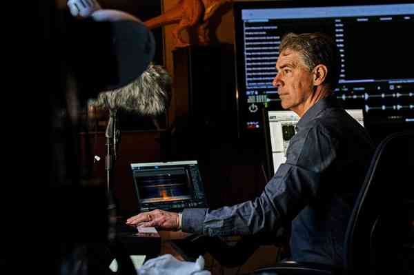 Apple-Mac-Skywalker-Sound-Al-Nelson_big_carousel.jpg.large_2x-1024x682-1