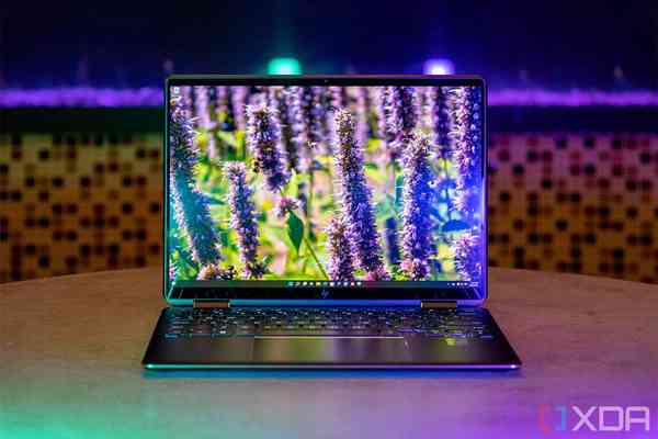 HP-Spectre-x360-13.5-2-1024x683-1