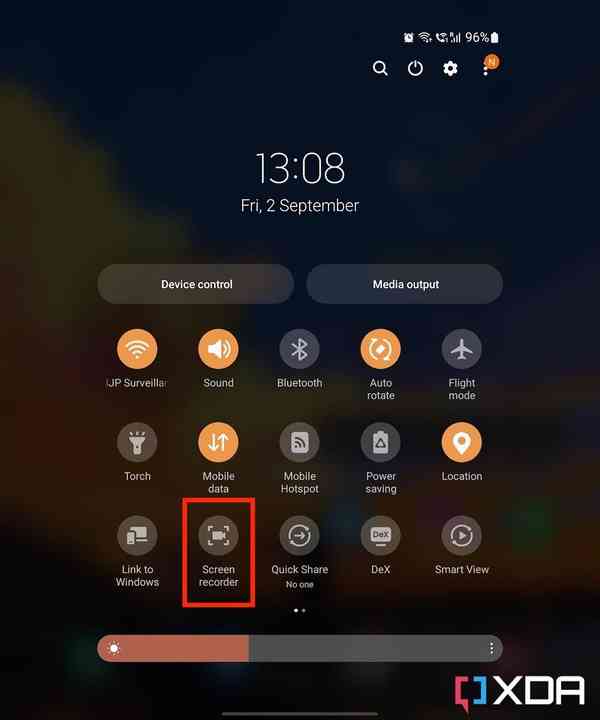 How-to-screen-record-on-the-Galaxy-Z-Fold-4-1