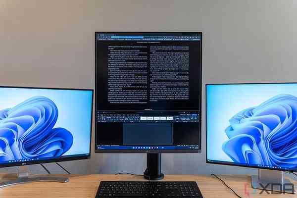 LG-DualUp-Monitor-4-1024x683-1